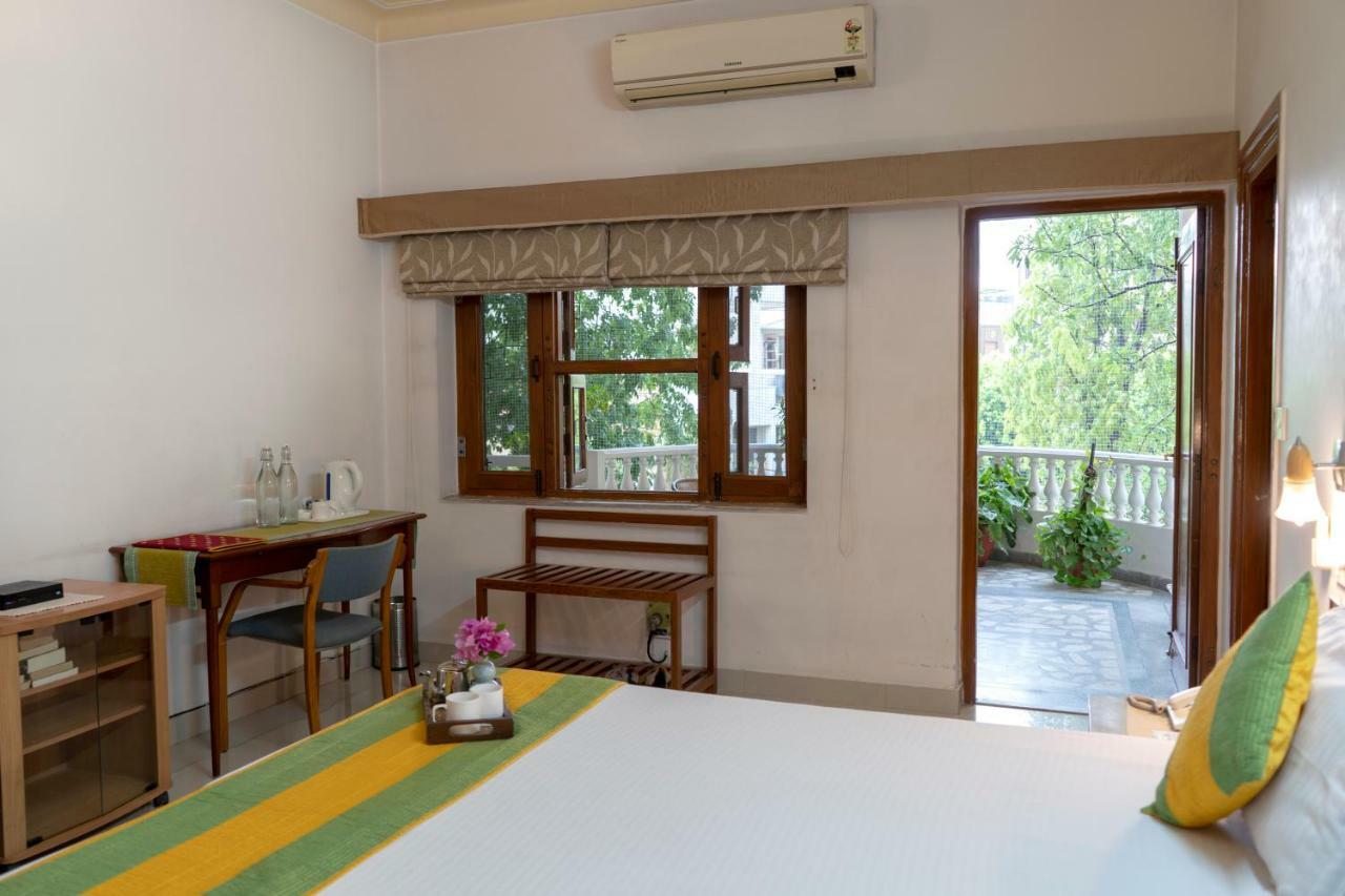 Giri Homestay By Vista Rooms Jaipur Exterior foto